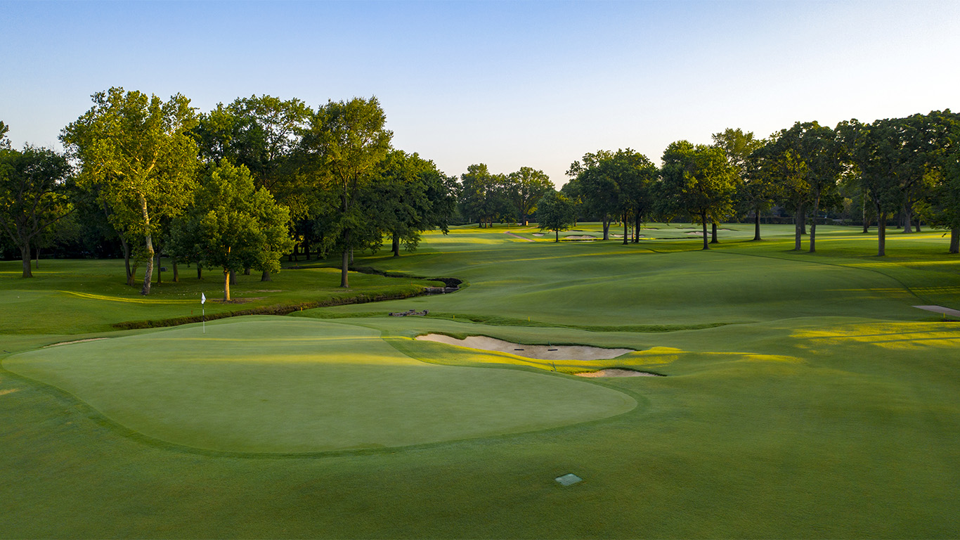 A Maxwellian Short 4: The 17th at Southern Hills