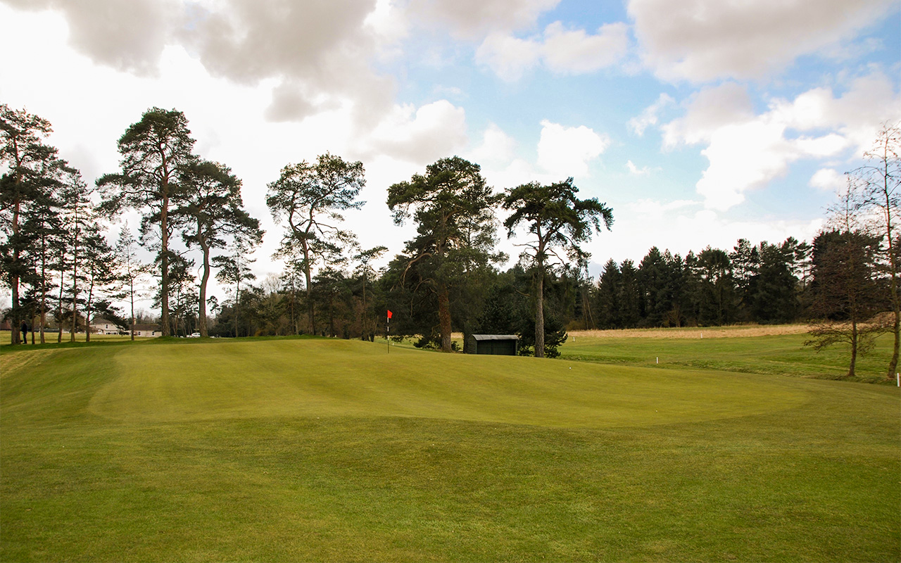 Eclectic 18 UK – Hole No. 5, Royal Worlington & Newmarket