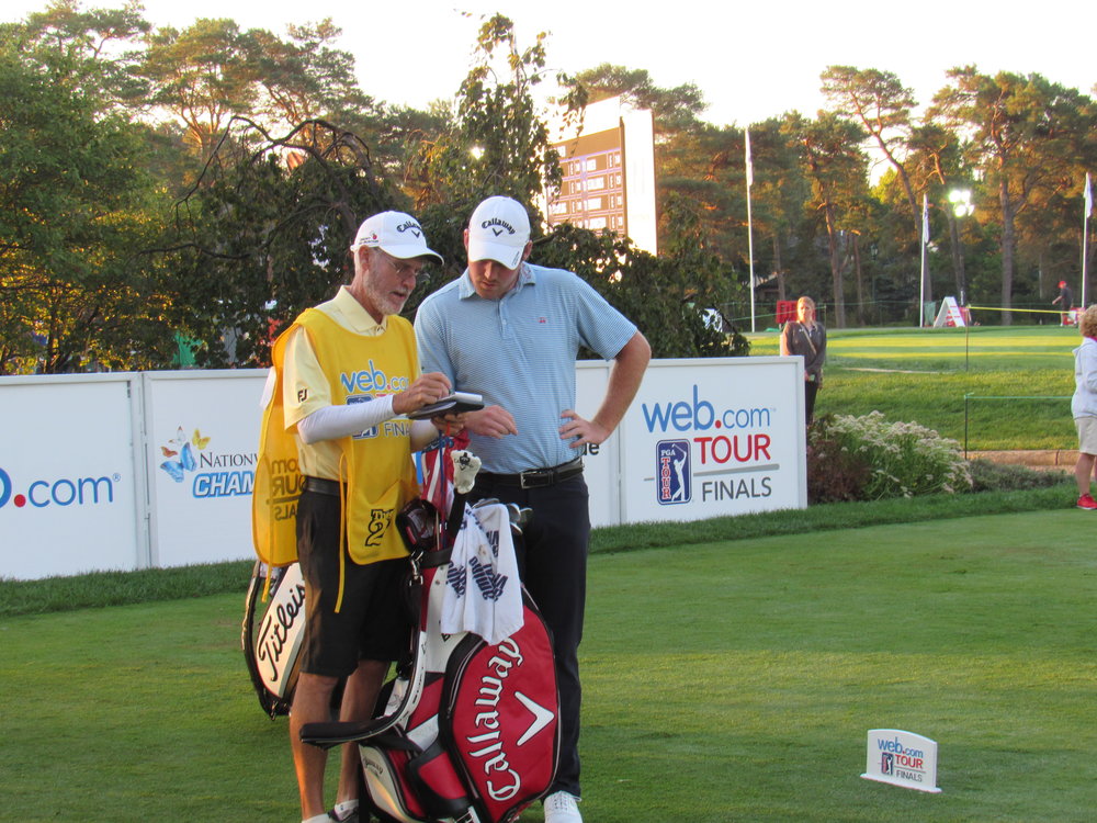 Grayson Murray & Caddie Mike Hicks