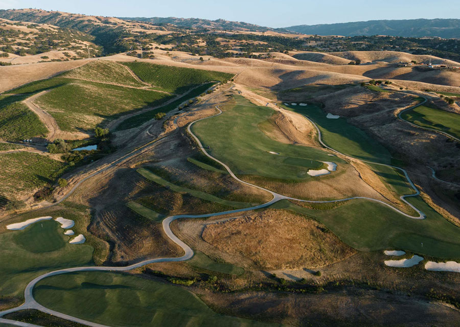 The closing stretch at Poppy Ridge