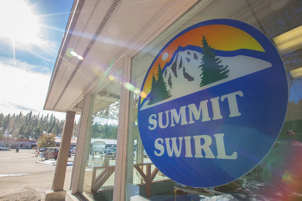 Summit Swirl Commercial Project Front View #7