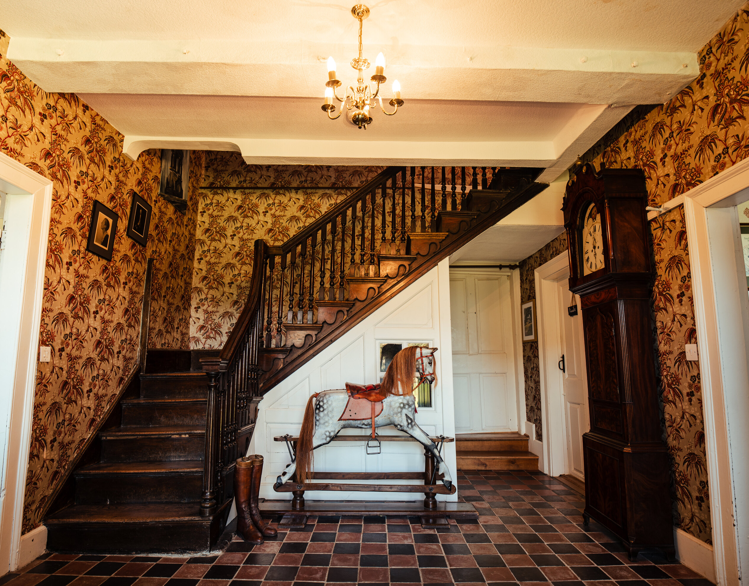 Hergest Ridge - Photo 4