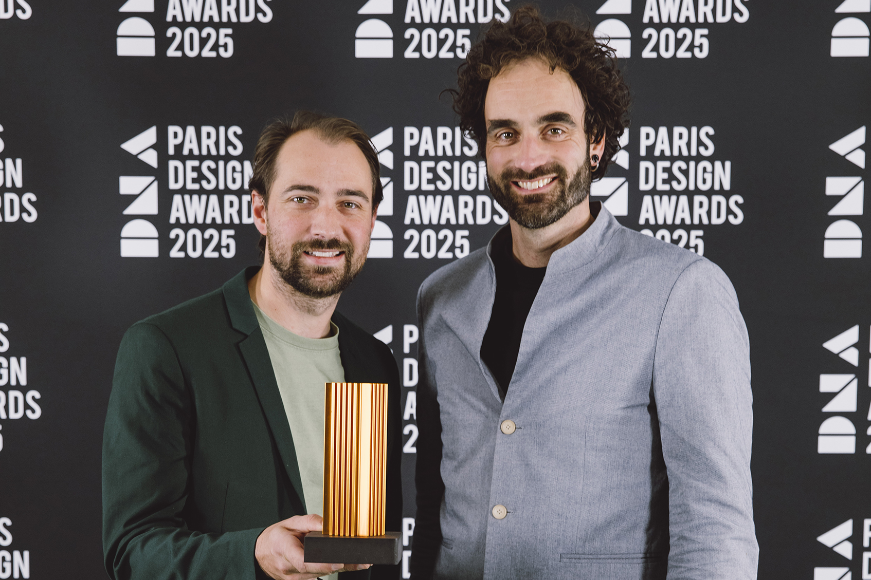 Studio Bureau wint DNA Paris Design Award voor creatieve printcampagne