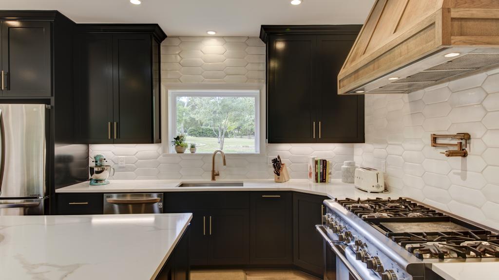 Full kitchen and primary bathroom remodel in Austin Texas by River City Construction and Design 