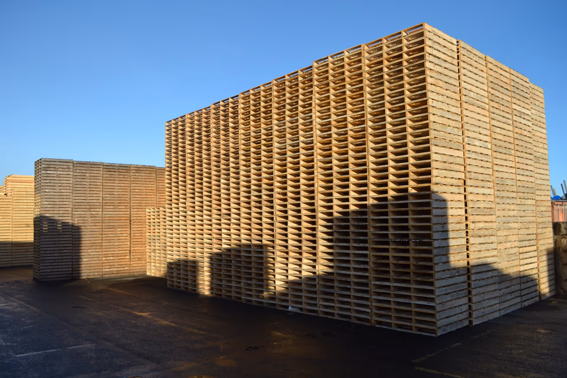 Thomas Armstrong timber Palettes