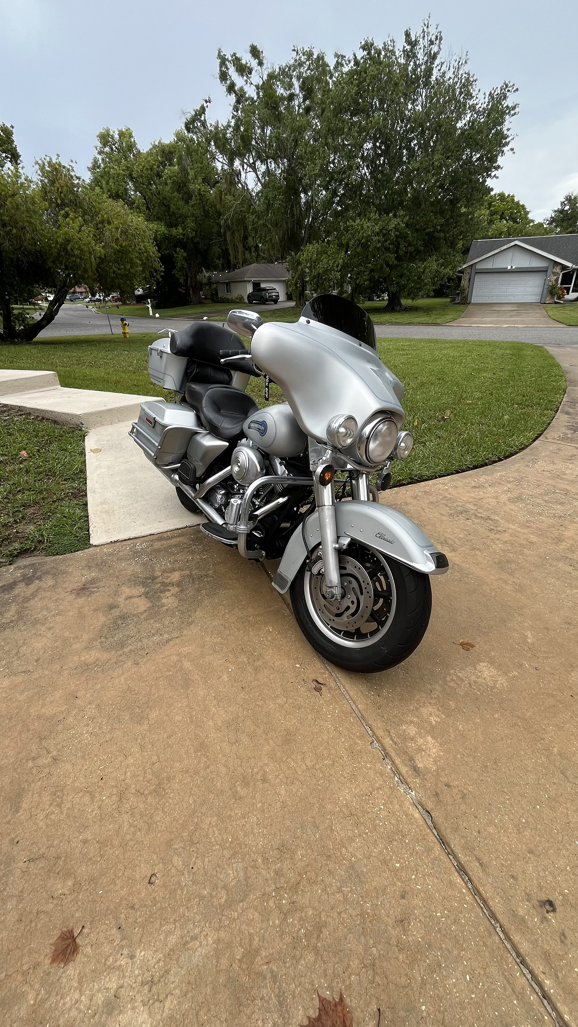 Photo of a detailed motorcycle.