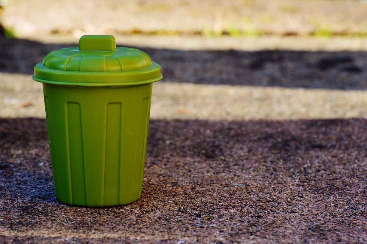 Por que sou responsável pelo que meu cliente joga no lixo?