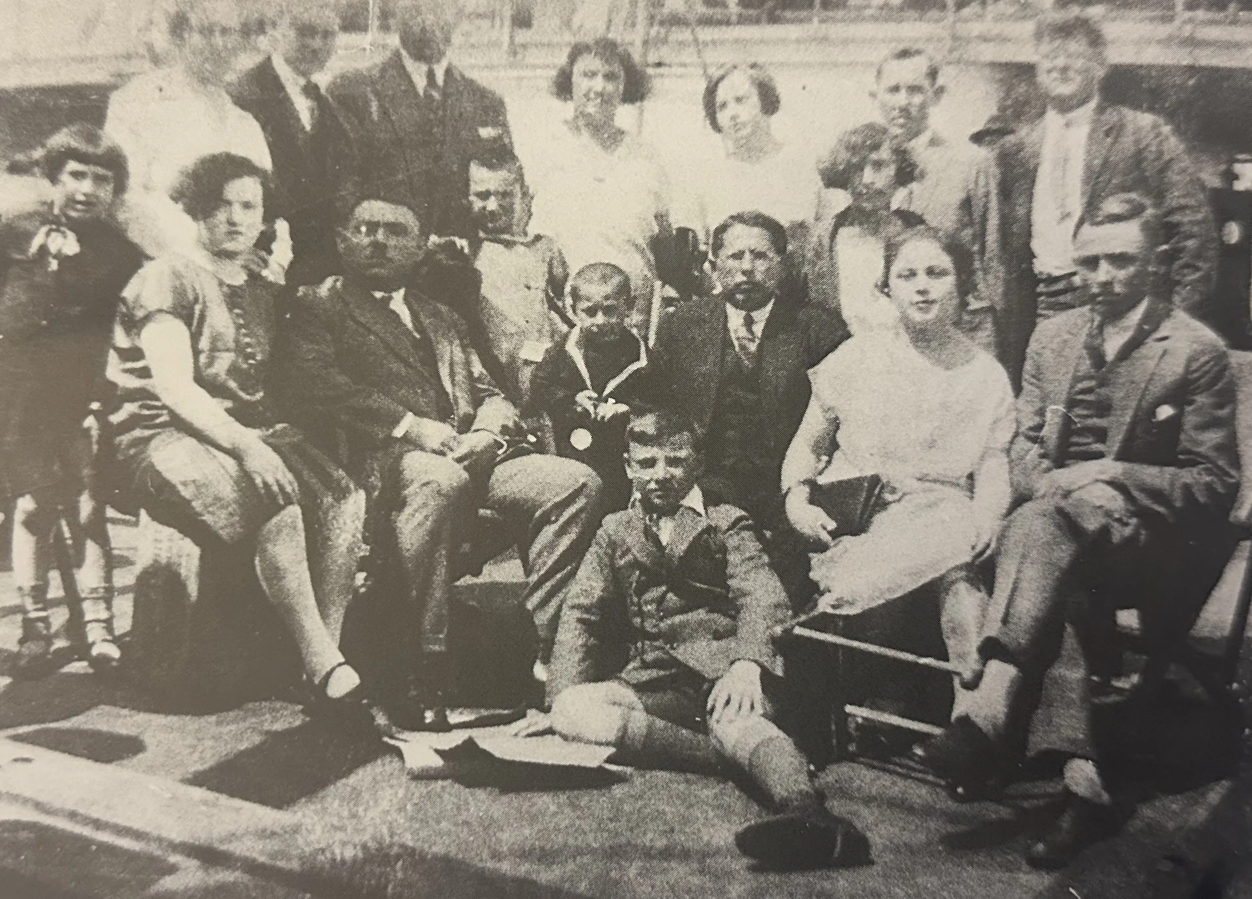 An Image of the Smorgon Family coming to Australia