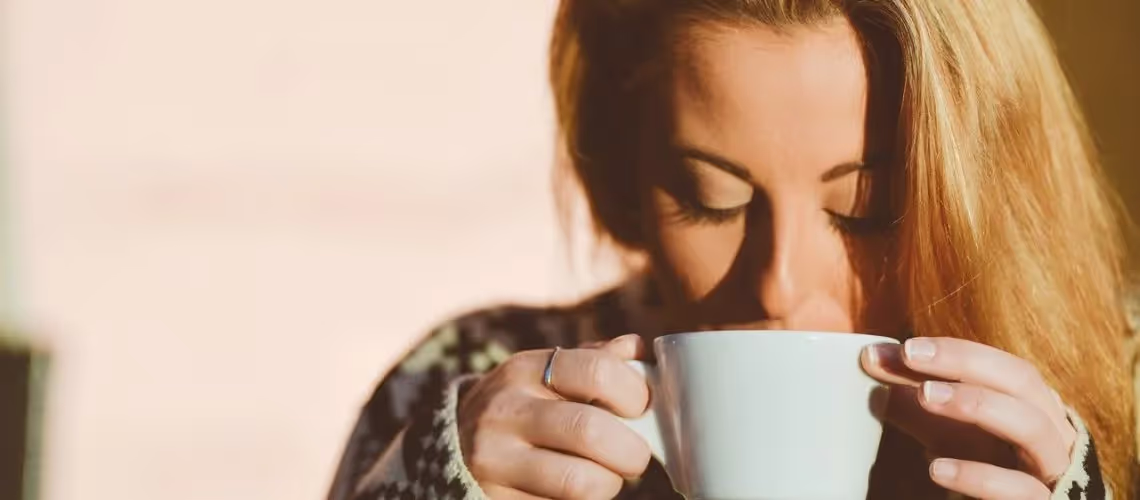 How Can I Remove Coffee Stains From My Teeth?