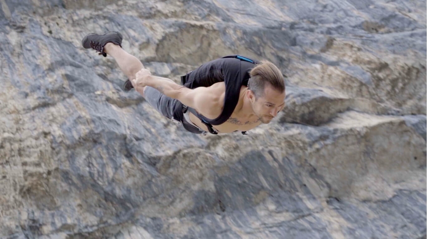 BASE jumping