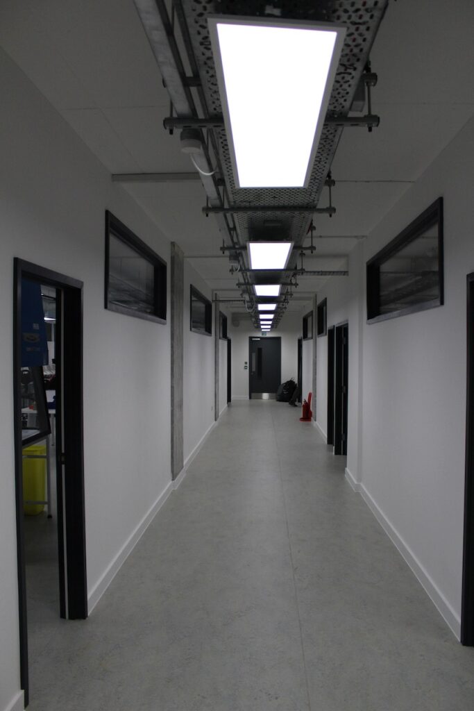 London's bespoke residential and commercial build specialists. MRO LTD