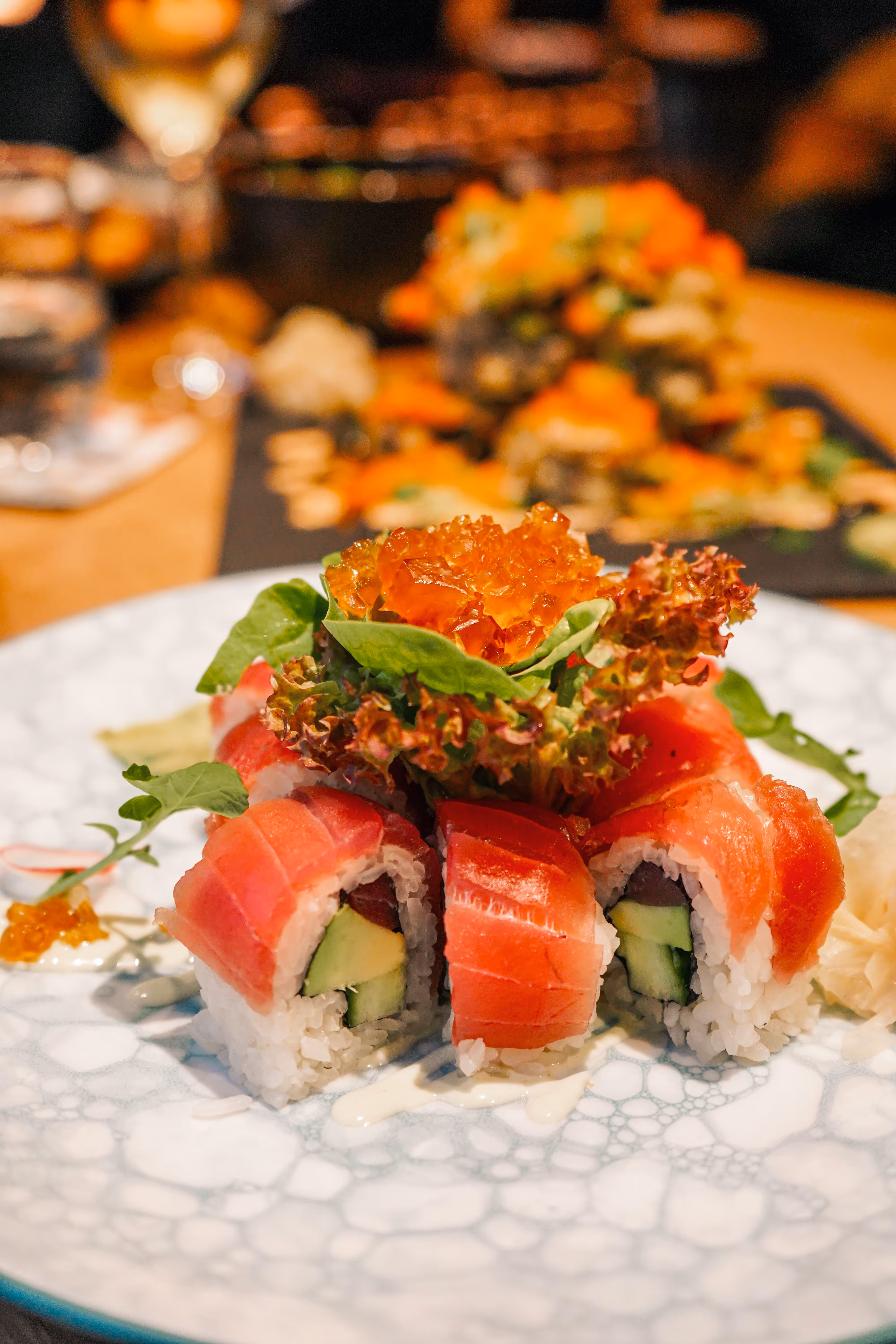 Japanisches Gericht mit Fisch und Garnelen im ZEN Restaurant Köln