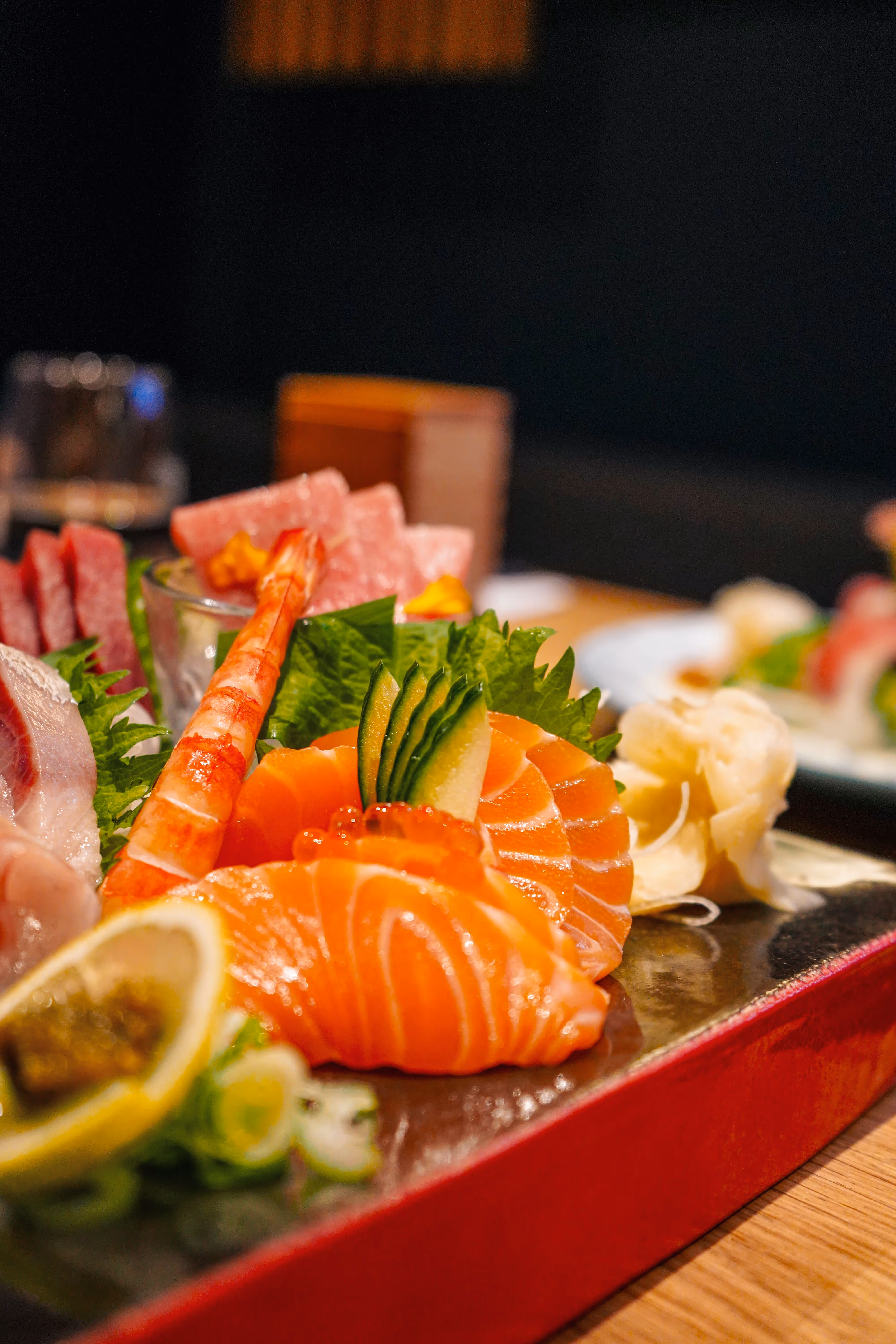 Sashimi Platte mit Lachs und Thunfisch im ZEN Restaurant Köln