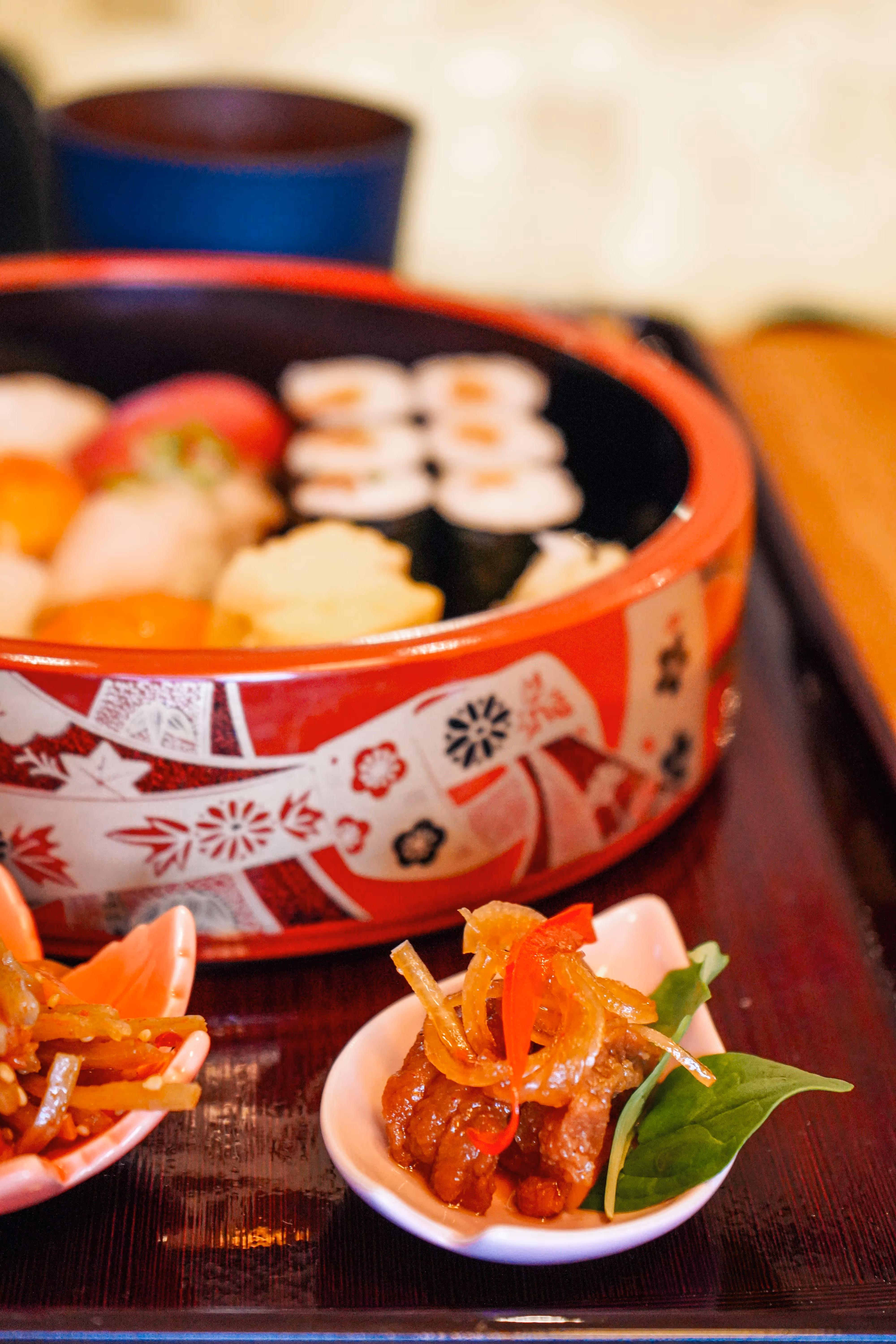 Bento Box mit Sushi und Beilagen im ZEN Restaurant Köln