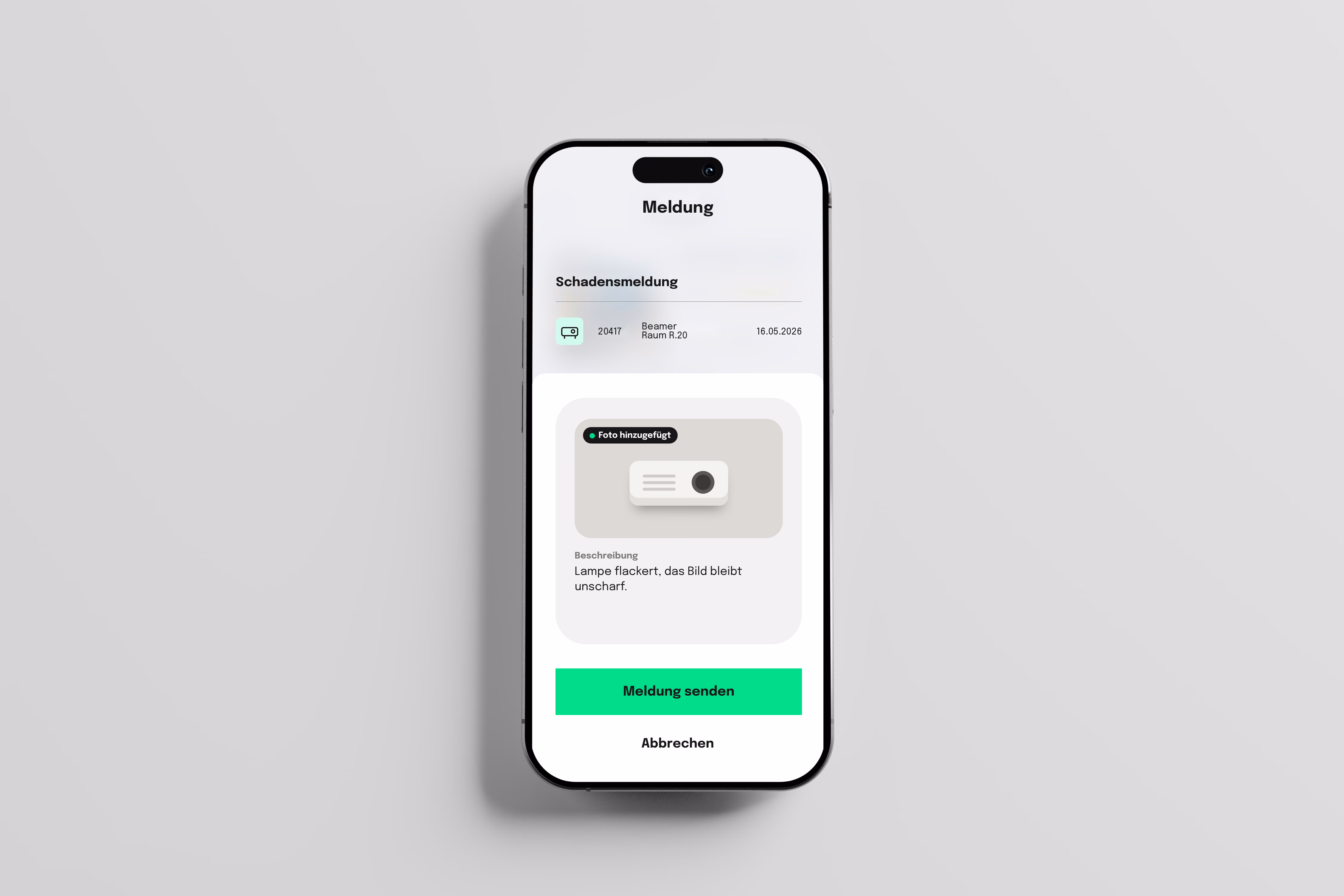 Inventar App: Schadensmeldung für einen Beamer mit Foto und Beschreibung
