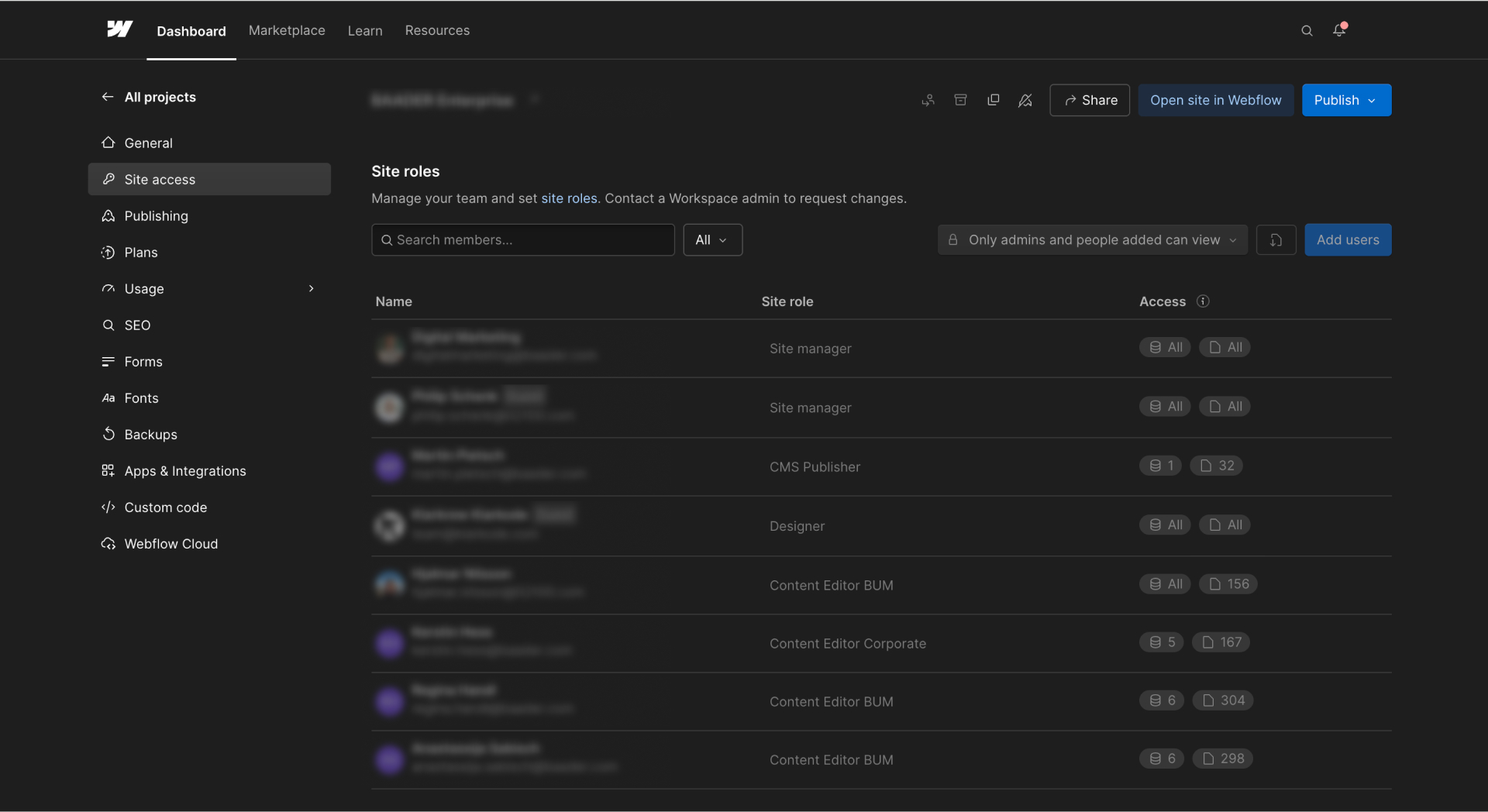 Webflow-Einstellungen mit individuellen Rollen und Rechten für die Zusammenarbeit von BAADER- und Klarkode-Team