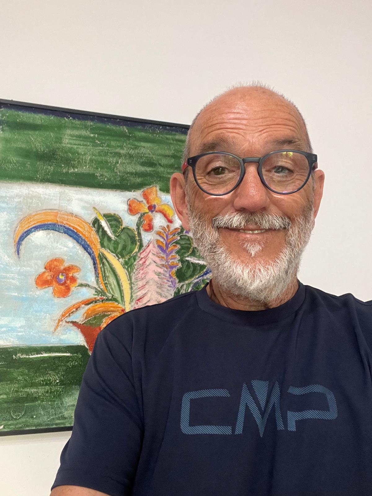 [headshot] image of customer (aviation service)