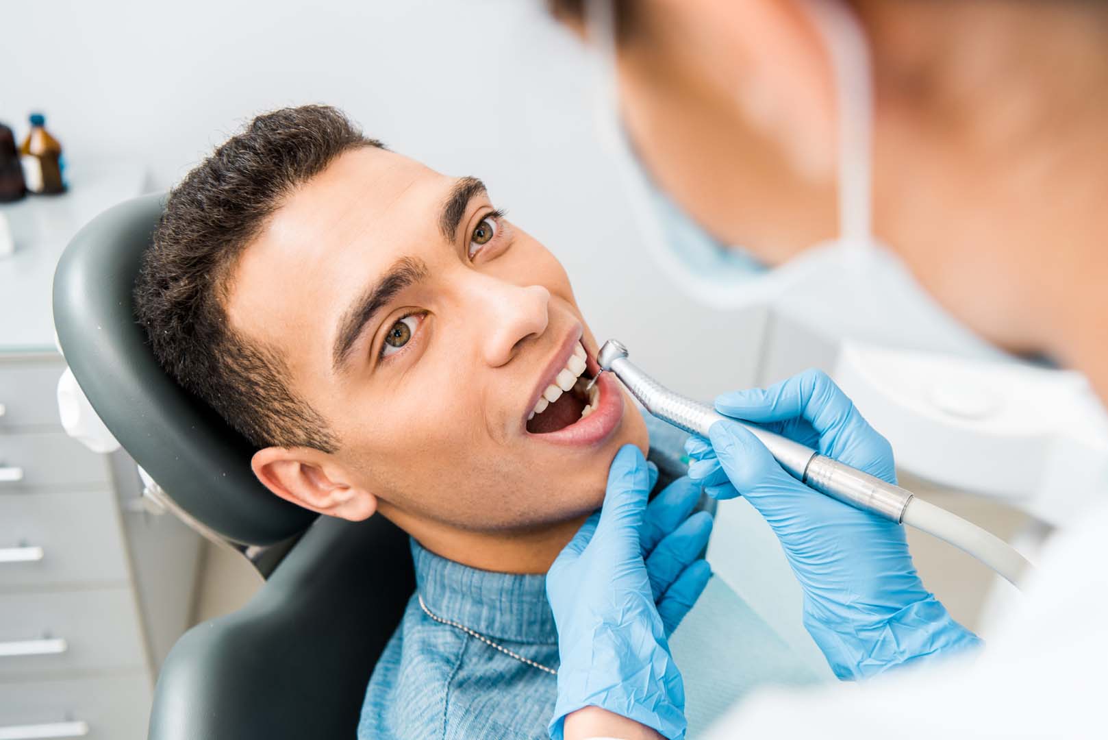 Mercury-Free Dentist