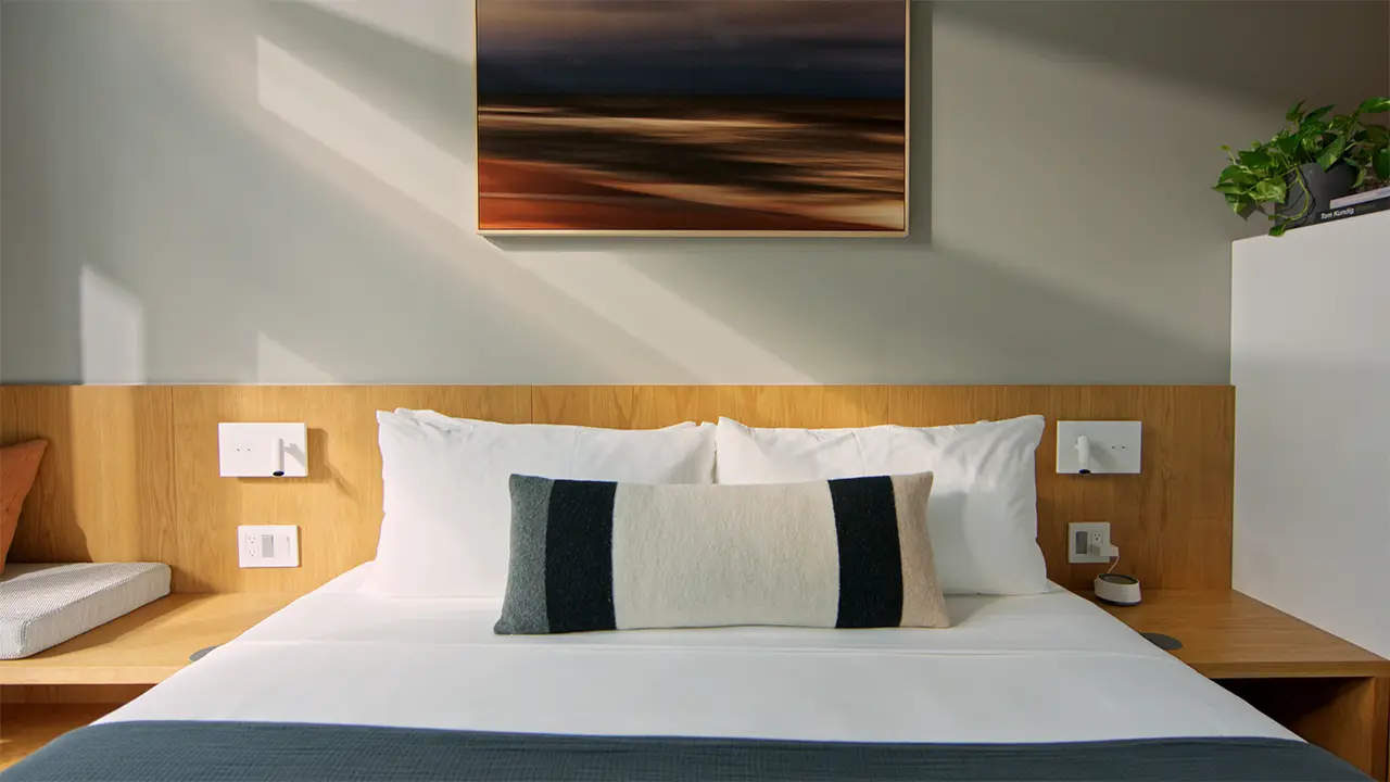 Soco Bed