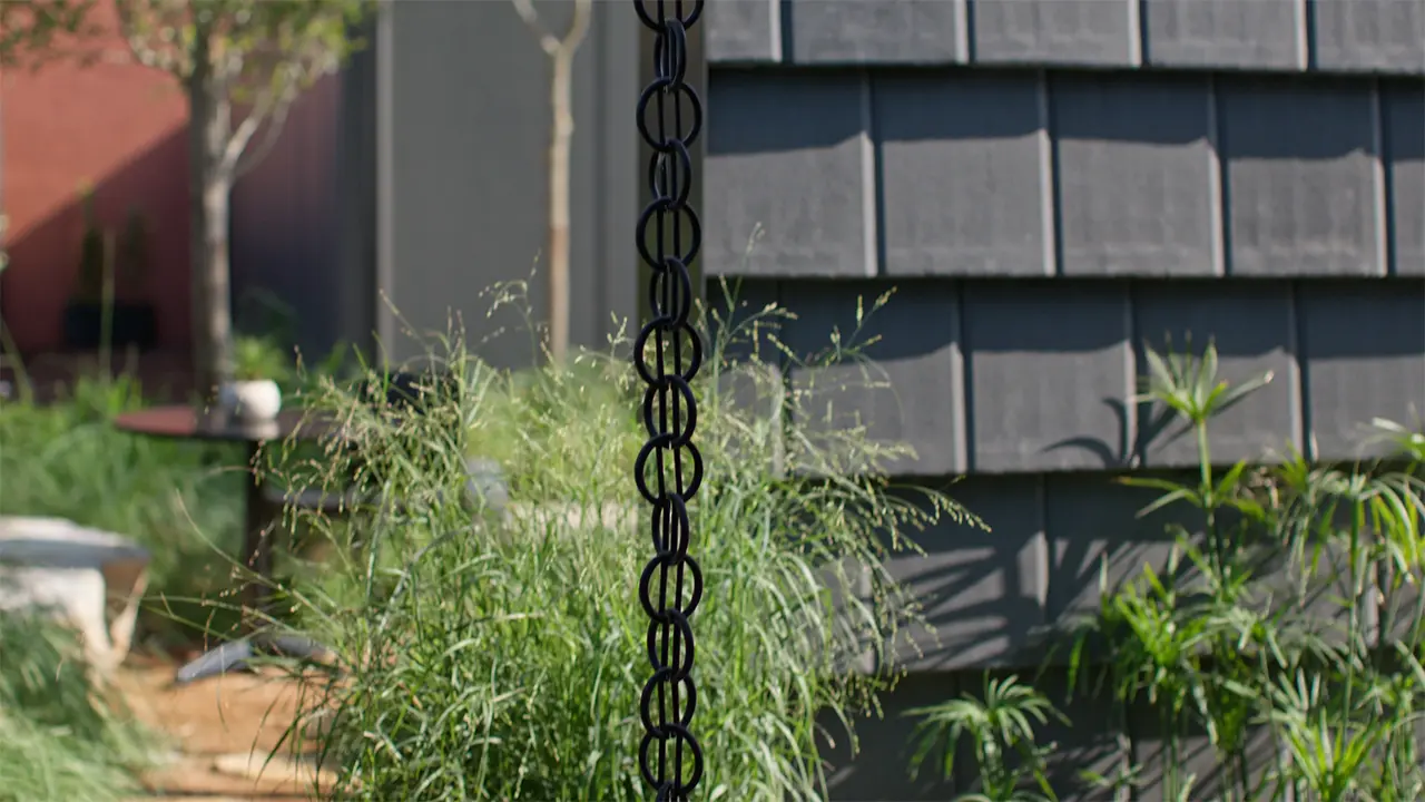 Soco Garden Peek