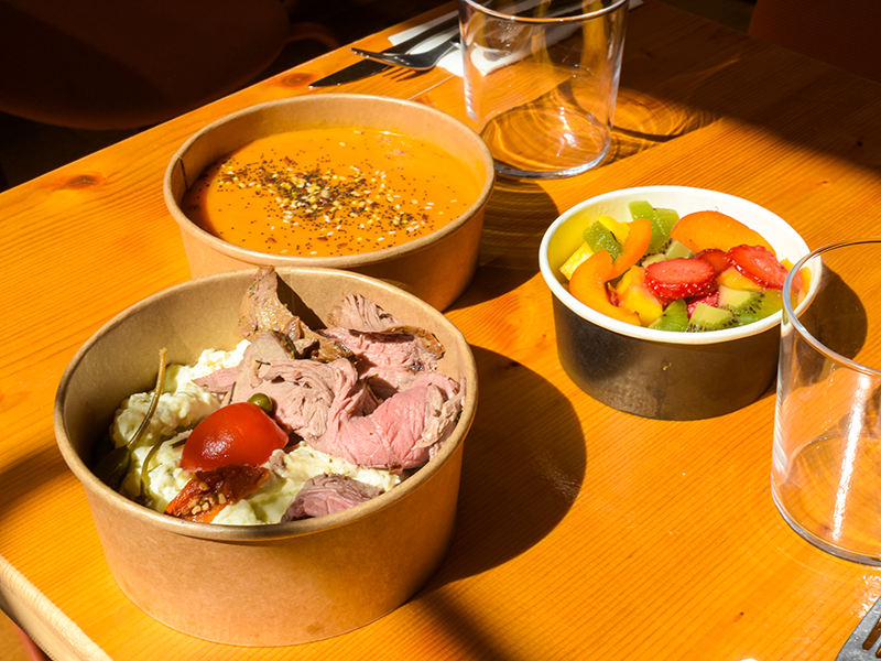 Photo du menu du déjeuner à emporter