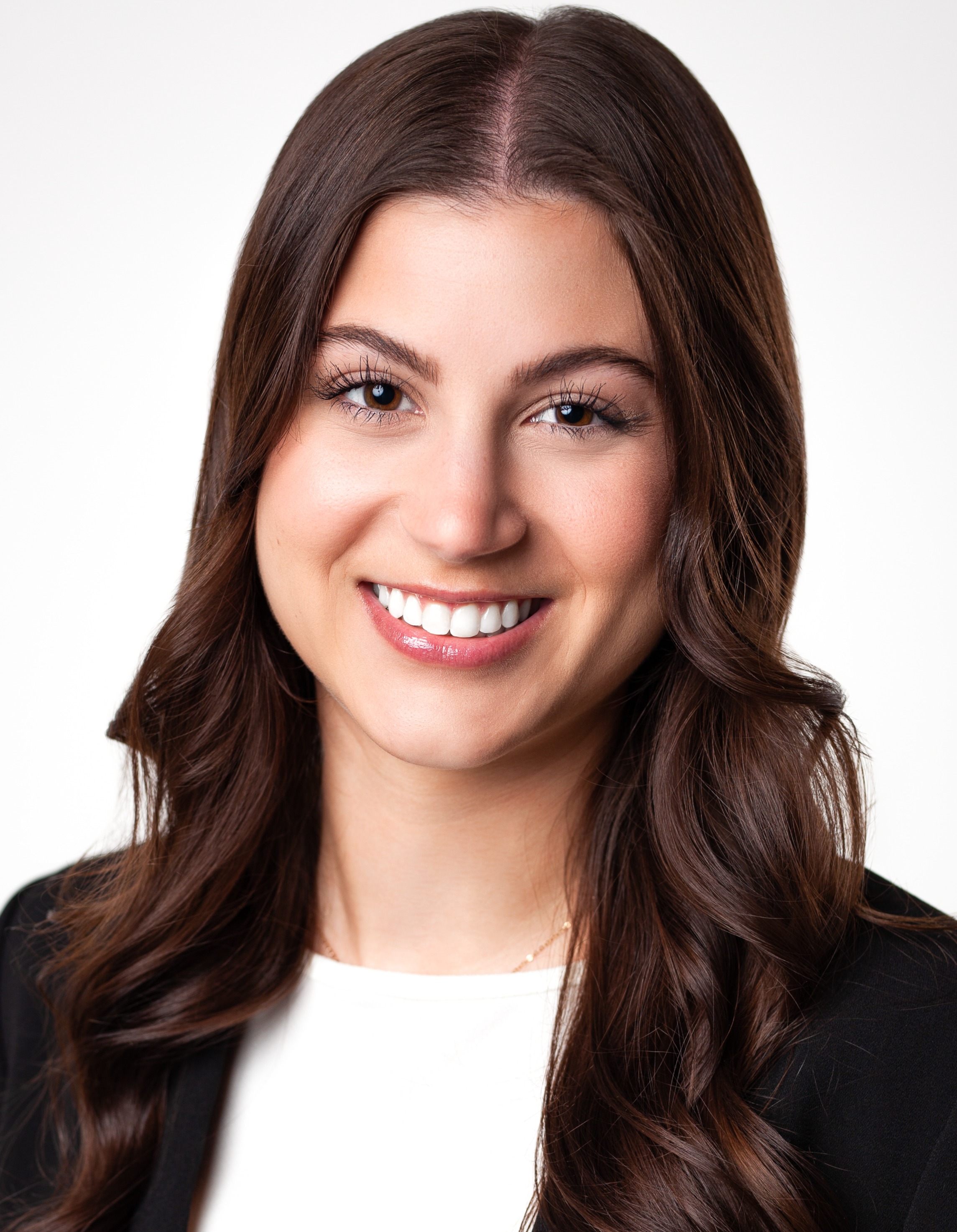 Headshot of Alyssa