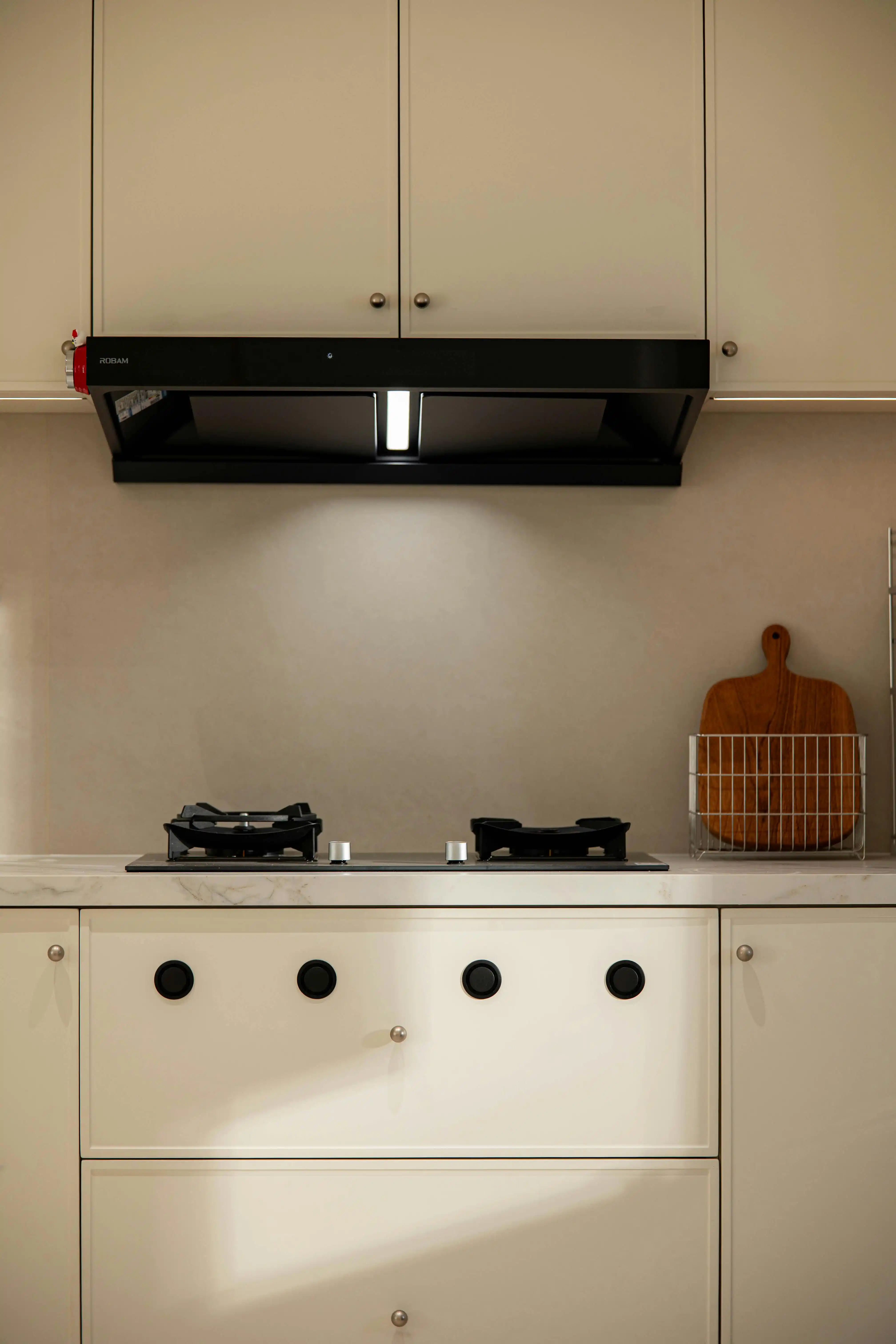 Gas range cooking spice kitchen renovation White Rock Surrey BC