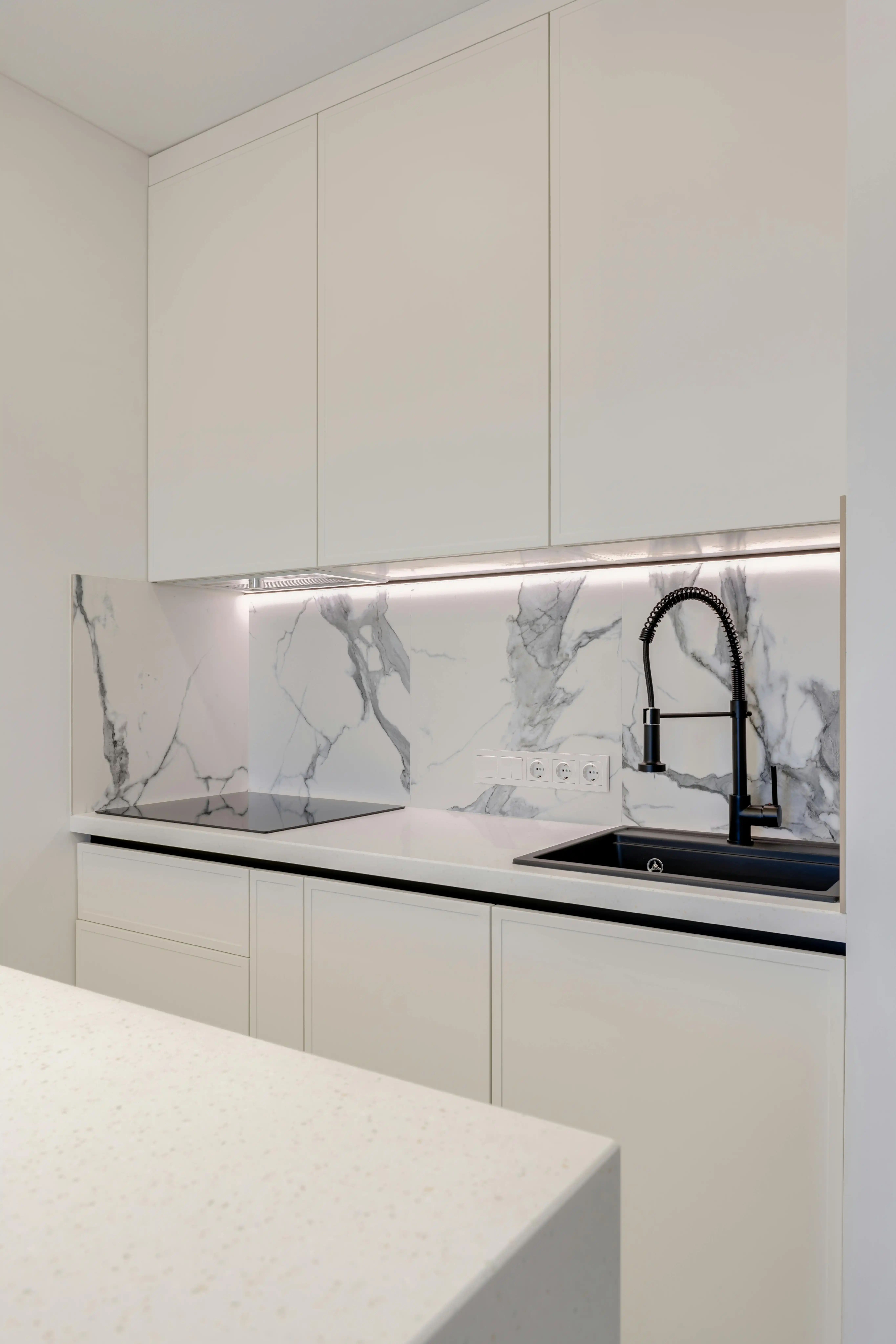 Modern kitchen Linear LED strip under cabinet lighting renovation White Rock Surrey BC