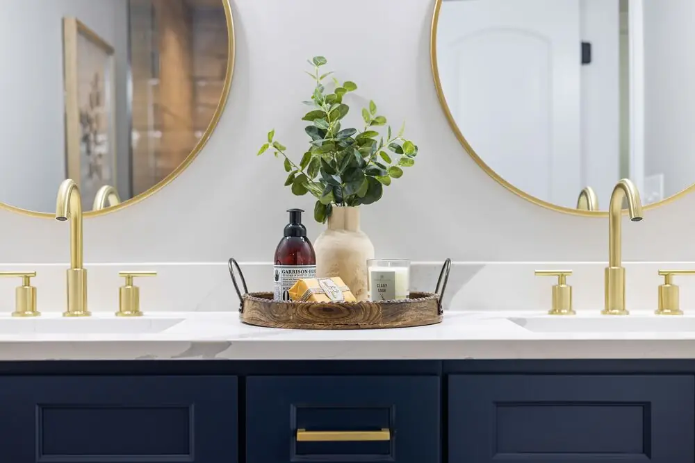 Master ensuite double sink vanity quartz countertop renovation Surrey BC