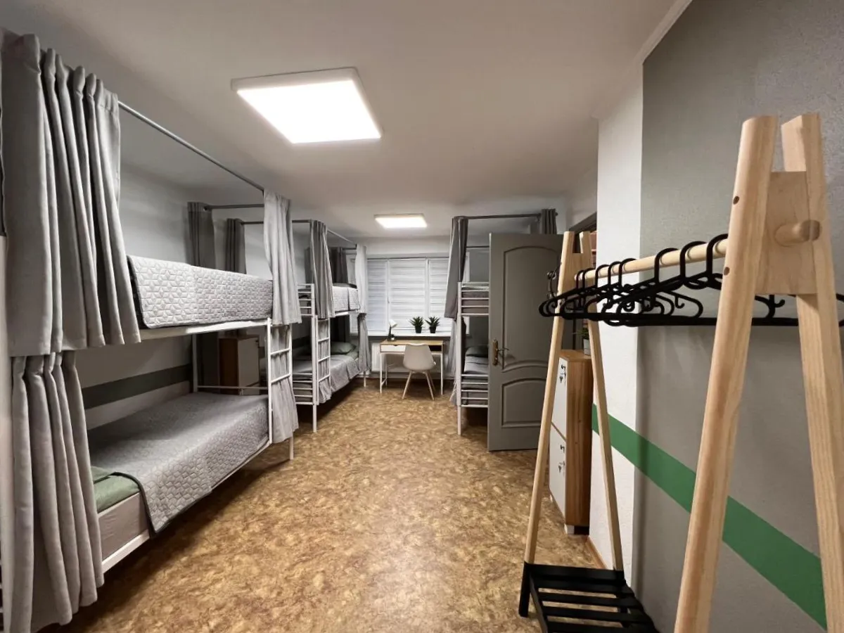 Галерея GREEN HOUSE HOSTEL