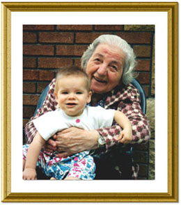 Diramayr Sirvart Zoumroutian obituary portrait