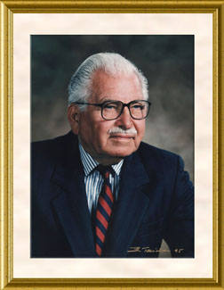 Kerim Kerim obituary portrait