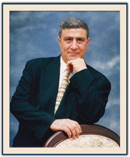 Mardik Koundakjian obituary portrait