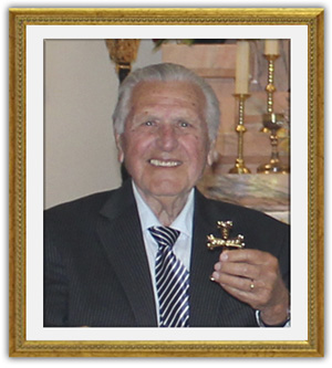 Manoug (Margos) Ampagoumian obituary portrait