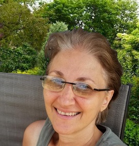 Monica Garouni-Arzoumanian obituary portrait