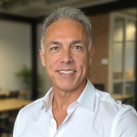 Picture of Roger Sanders