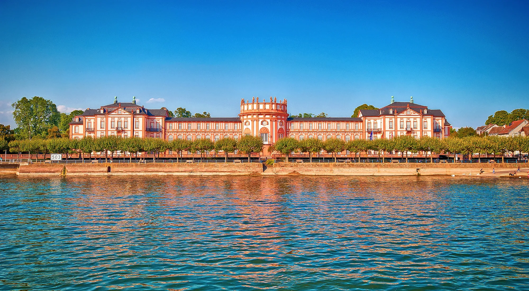 background wiesbaden