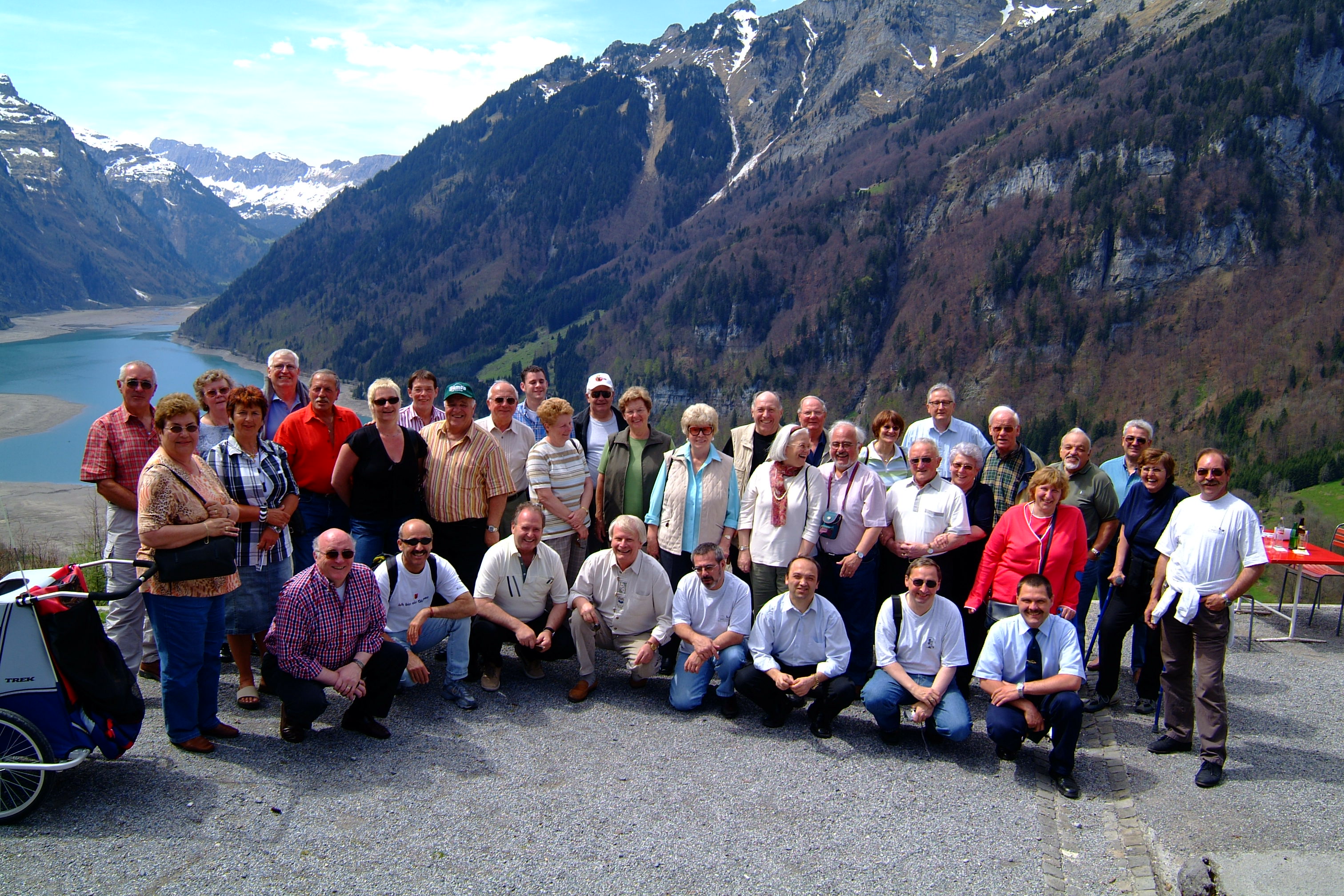 Einweihung der Partnerschaftsstele in Glarus.