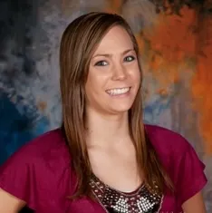 Kelli Mammenga