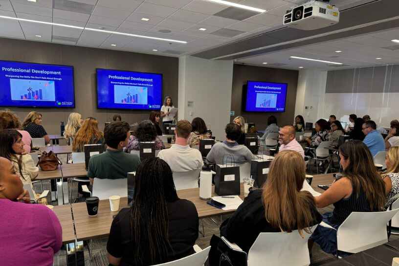 about hero content img