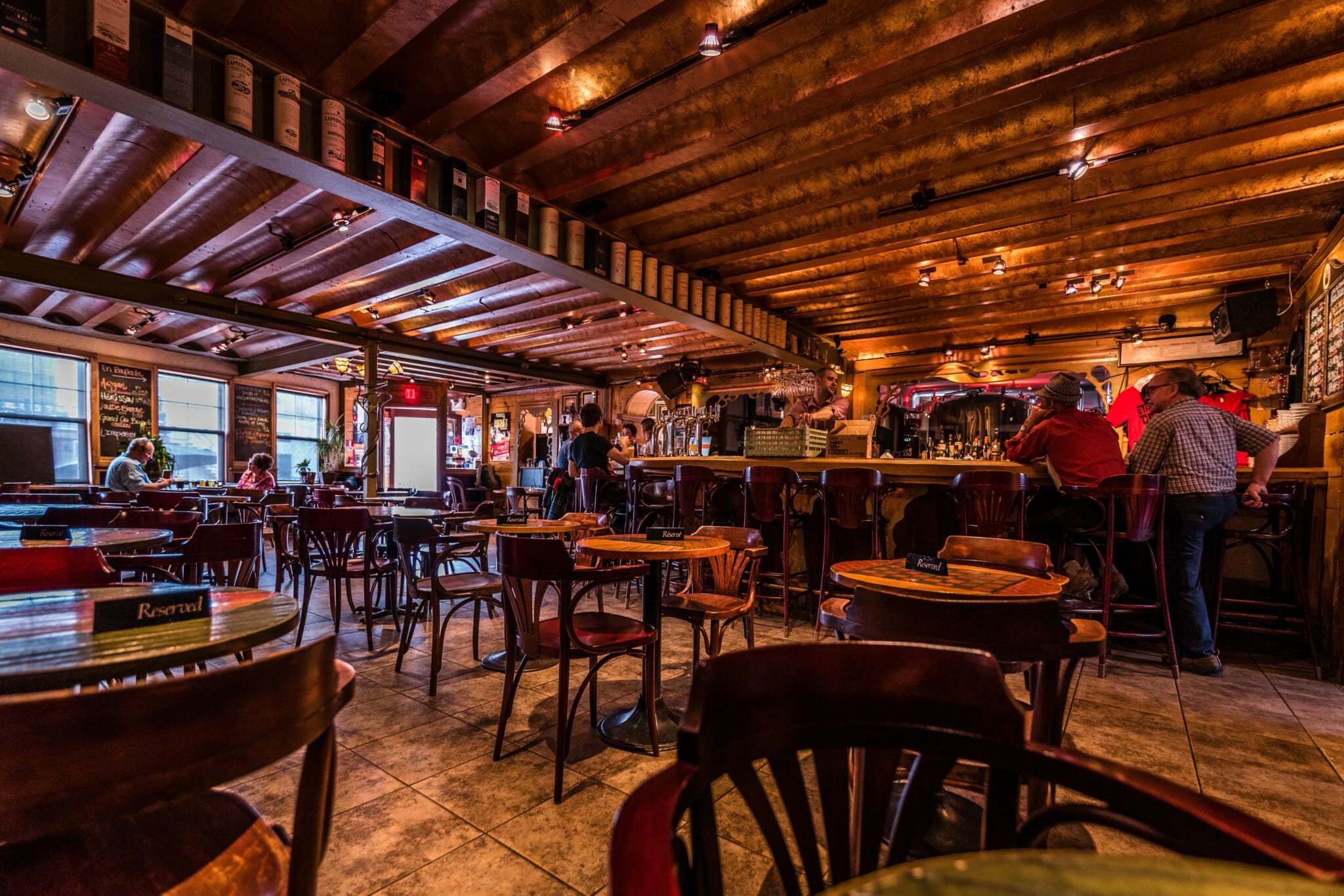 Le Trou du diable - Broue Pub & Restaurant