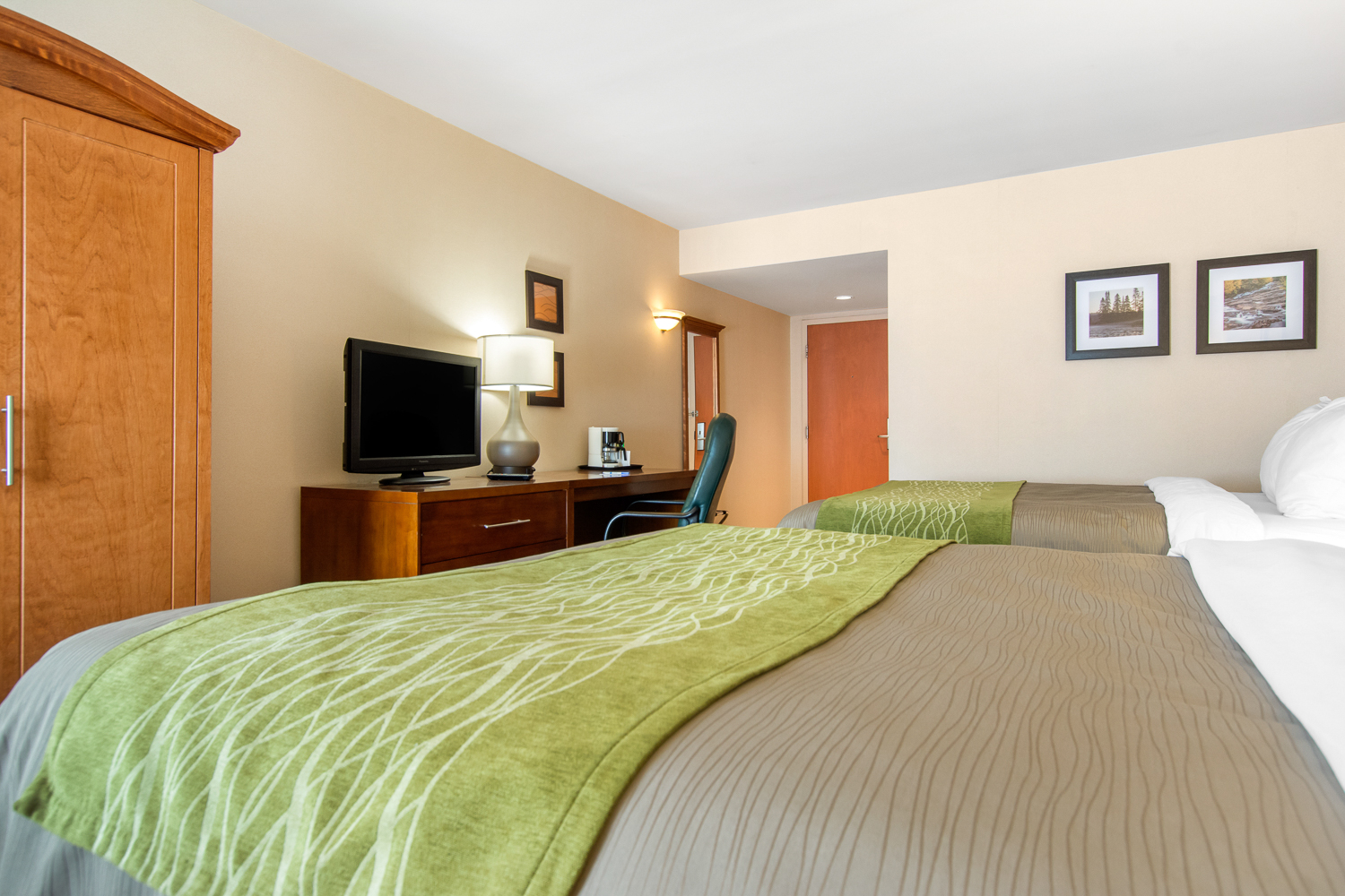 Comfort Inn & Suites 