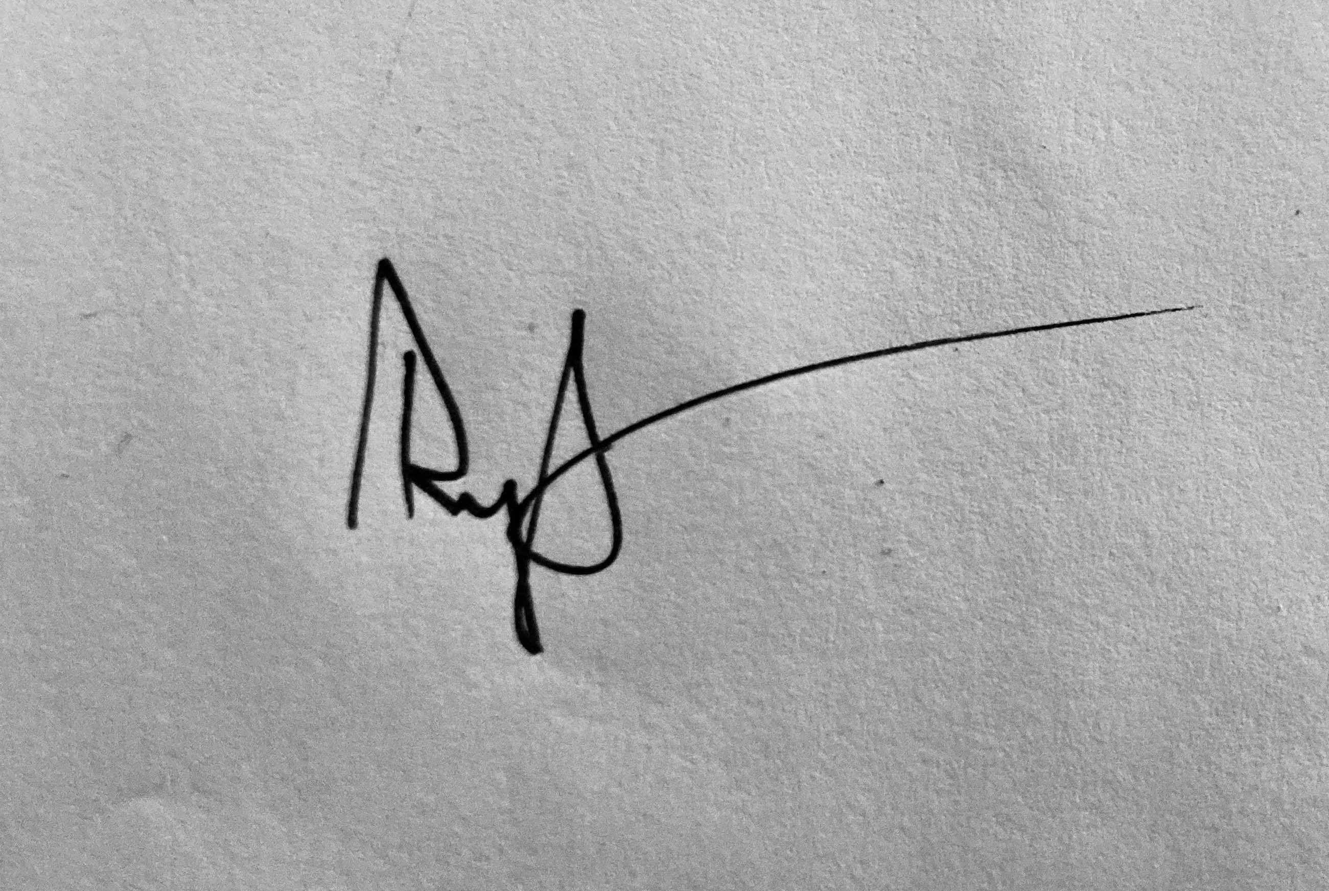 Ryan Dent signature