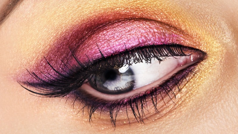 Contact Lenses and Cosmetics