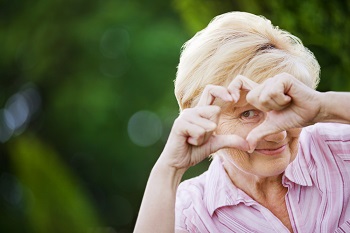Love Your Eyes to Protect Against Macular Degeneration