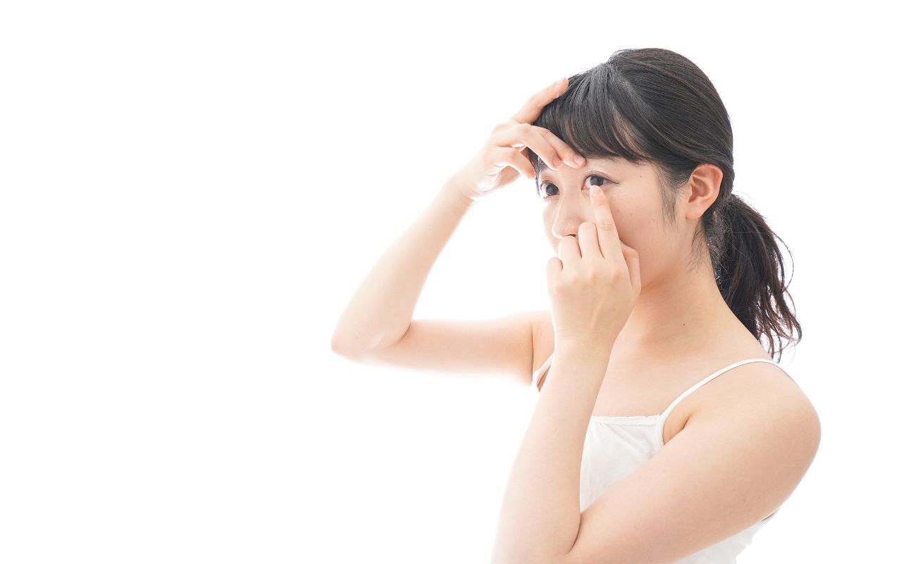 Common Challenges New Scleral Lens Wearers Face and How We Help