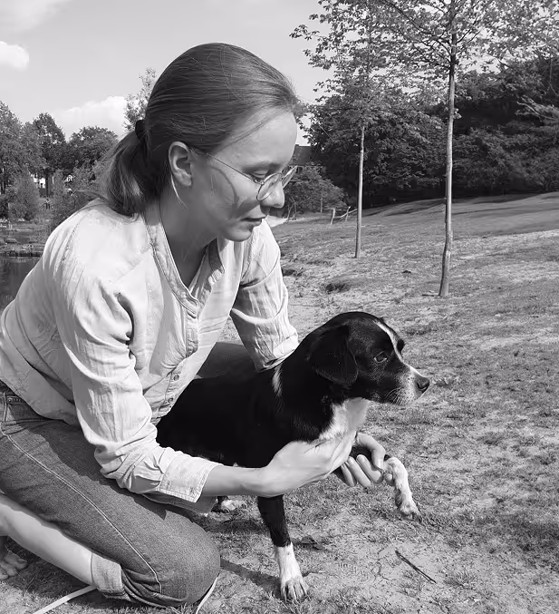 Julia Martens – Hundephysiotherapeutin und Osteopathin