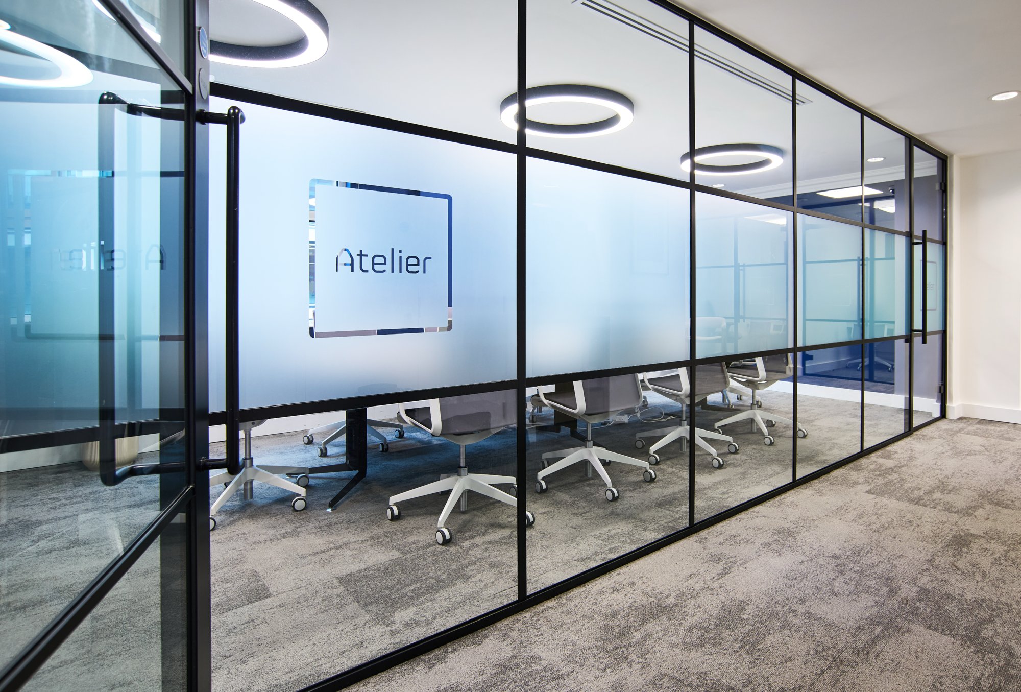 Wigmore Street glazed meeting room partitions