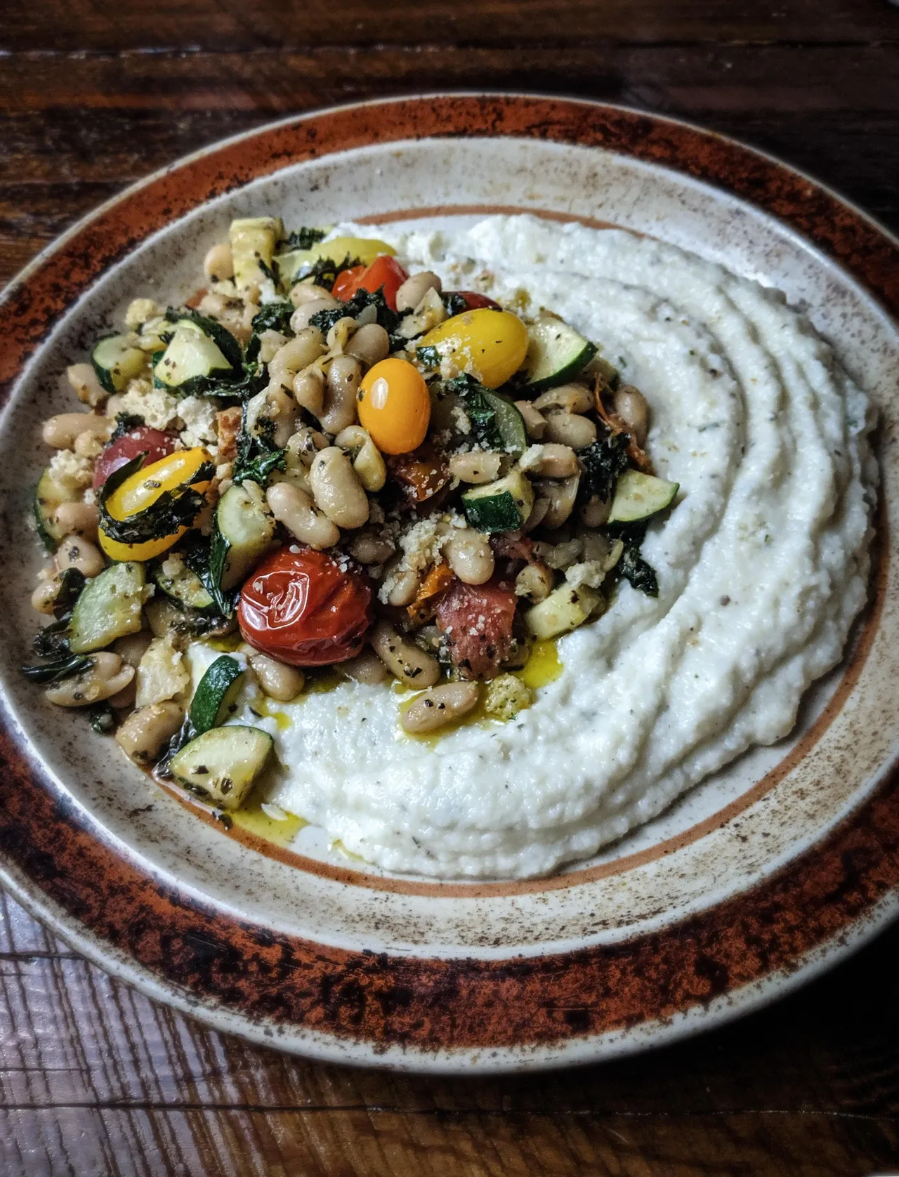 Casserole d'haricots blancs & purée de chou-fleur au Boursin