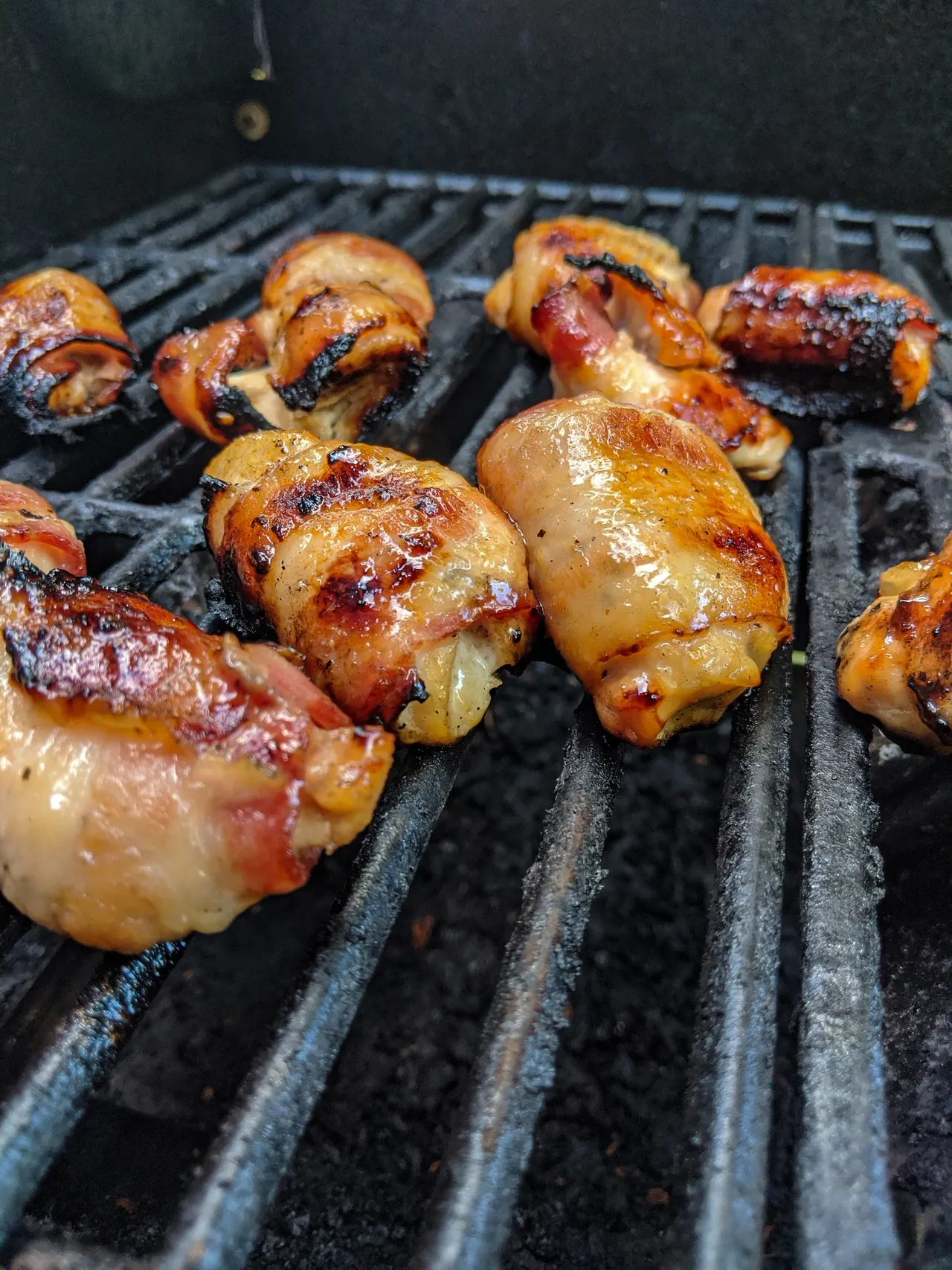 Bouchées de poulet et bacon caramélisé
